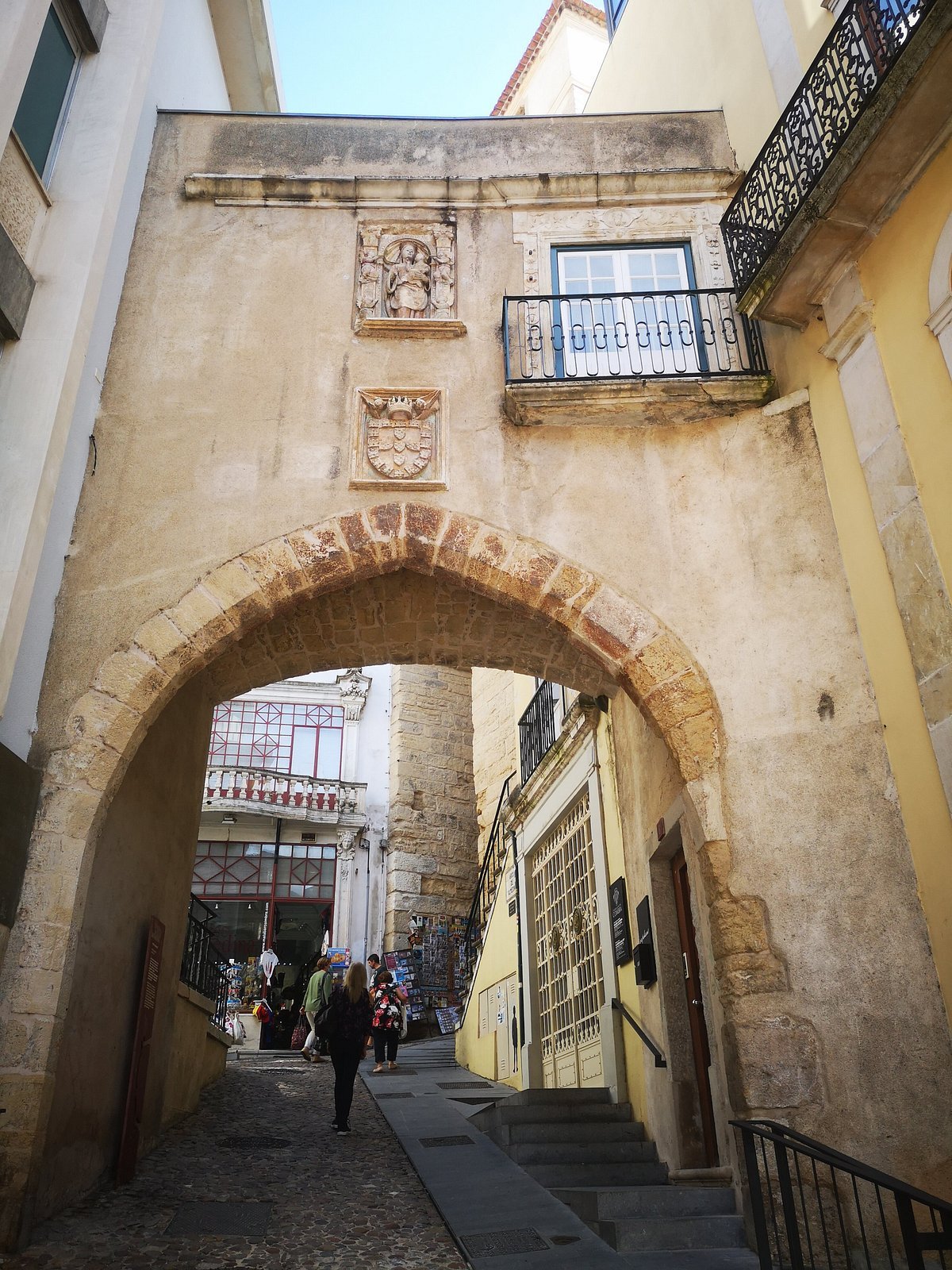 🏛️ 바르바칸 문 (포르타 다 바르바카)